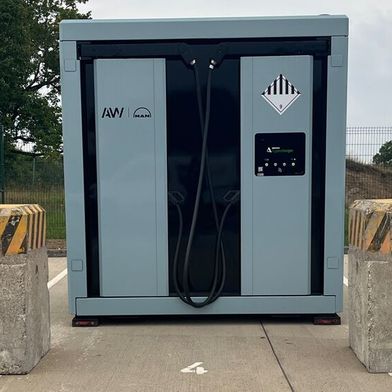 An seinem Standort in Bad Mergentheim erweitert Würth Industrie Service die Ladeinfrastruktur für elektrisch betriebene Lastkraftwagen. (Bild: Verena Balles/Würth Industrie Service)