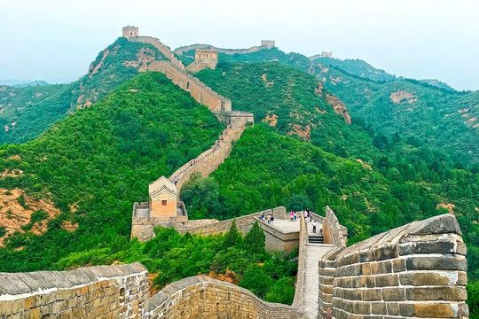 Die chinesische Mauer war ein Bollwerk gegen die Mongolen. Heute glauben viele, dass in China Bollwerke gegen deutsche Unternehmen aufgebaut werden, die dort platziert sind. Die deutsche Auslandshandelskammer berichtet hier darüber, was Sache ist ...(Bild:  Chuang Ping)