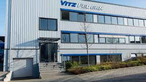 Kurve gekriegt! Der für seine Metallfeder und das Stanz-Know-how bekannte Player Johann Vitz ist seit über zwei Jahren insolvent. Jetzt hat man es mit positivem Gefühl für die Zukunft geschafft, übernommen zu werden. Der Käufer heißt Jingshen Federn ... (Bild: Johann Vitz)