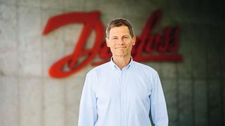 „Auch wenn wir davon ausgehen, dass der Rest des Jahres 2020 von der Pandemie betroffen sein wird und viele Märkte weiterhin schwanken werden, erwarten wir eine allmähliche Erholung“, so Kim Fausing. (Danfoss)