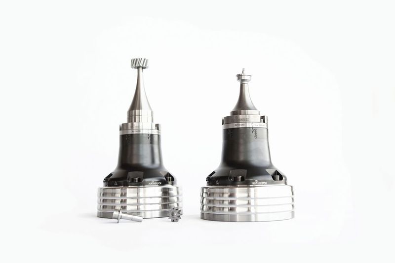 Mit seiner geringen Störkontur reduziert der Microspanndorn das Risiko von Werkzeugkollisionen und deckt den Spannbereich von Durchmessern 5,6 bis 15,59 Millimeter ab, wie Hainbuch informiert. (Bild: Hainbuch / R. Breitenbacher)