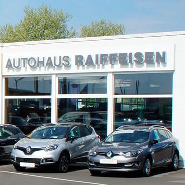 Einer von zwei Standorten der Raiffeisen-Gruppe in Wittlich.(Bild:  Autohaus Raiffeisen)