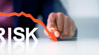 Seit die Lockerungen der Coronamaßnahmen greifen, laufen die Lieferketten wieder etwas zuverlässiger. (Andrey Popov)