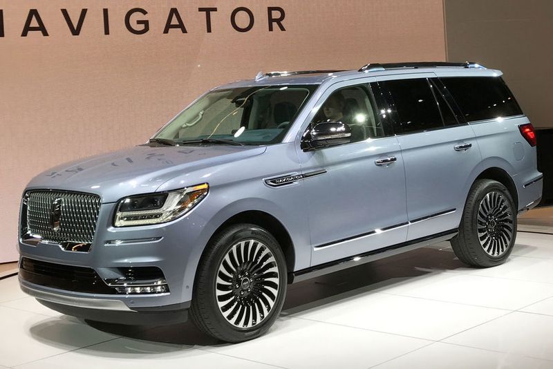 Der Lincoln Navigator ist ein pompöses SUV der Ford-Premiumtochter. (SP-X/Michael Specht)