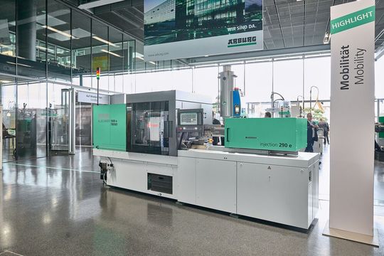 The new Allrounder Trend machines have a configuration specifically designed to meet current market needs: They have short delivery lead times, they can be set up quickly, are remarkably easy to operate and maintain, and are characterised by low investment and operating costs.(Source:  Arburg)