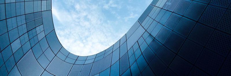 Auch für produzierende Unternehmen liegt teils erhebliches Umsatzpotenzial in der Etablierung von Services als zusätzliches Geschäftsmodell.(Bild:  gemeinfrei / Unsplash)