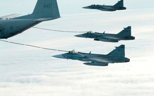 Betankung im Flug. (Bild: Saab AB)