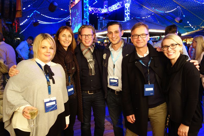 Das Microsoft-OEM-Team mitten im Geschehen (Bild: IT-BUSINESS)