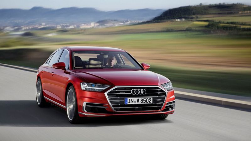 Der Audi A8 ist 36 Monate nach der Neuzulassung weniger als die Hälfte seines einstigen Neupreises wert. (Bild: Audi AG)