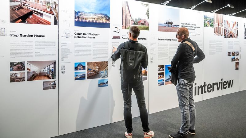 Projektausstellung von world-architects.com auf der Architect@Work. (Bild:  Messe München)