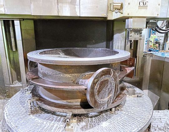 Bei Adams in Serneus können Bauteile mit einem Durchmesser von bis zu 2,6 Metern gefertigt werden. Bei Adams in Serneus können Bauteile mit einem Durchmesser von bis zu 2,6 Metern gefertigt werden.