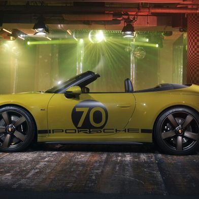 Das Foto-Exemplar des 911-Sondermodells „Spirit 70“ trägt die Startnummer 70. Kunden können eine andere Zahl wählen. (Bild: Porsche)
