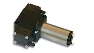 Das Dual-Modell der Miniaturpumpe SP 100 EC von Schwarzer Precision (Bild: Schwarzer Precision)