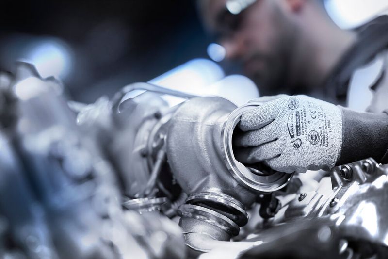 BMW will auch weiterhin neue Verbrennungsmotoren entwickeln. BMW will auch weiterhin neue Verbrennungsmotoren entwickeln.