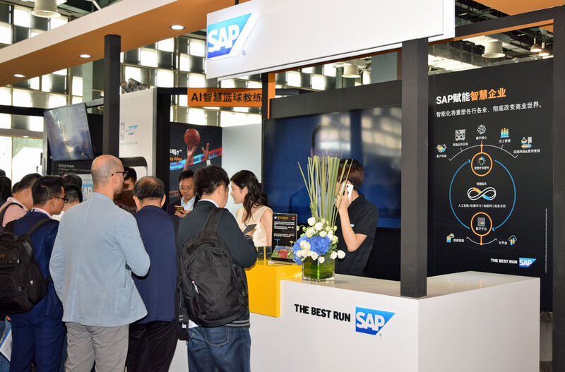 Großer Andrang herrschte am Stand von Huawei-Partner SAP. (Ludger Schmitz / CC BY 3.0)