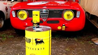 Auch Eni mit seiner Marke Agip bietet nun Motorenöle für klassische Fahrzeuge. (Eni)