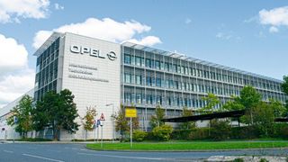 Der Betriebsrat befürchtet, dass Stellantis bereits die nächste Stufe der Reorganisation von Opel angestoßen haben könnte. (Bild: Opel)