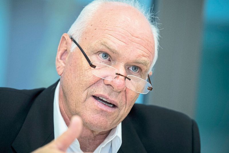 «Die technischen Berufe im Maschinenbau werden mehr Kompetenzen im Bereich Elektronik und Informatik benötigen.» Hans Hess, Präsident Swissmem  (Thomas Entzeroth)