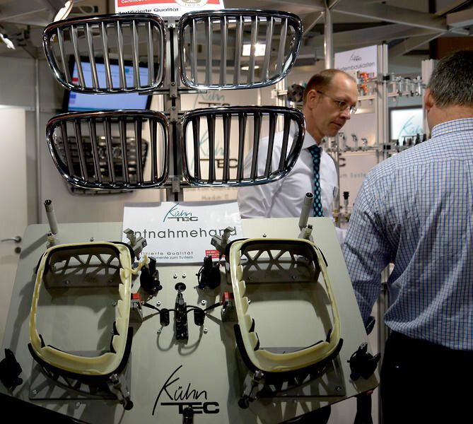 Name that grille. (Source: Messe Dusseldorf)