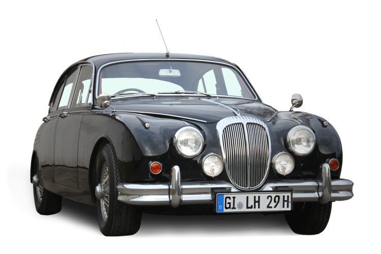 Der Daimler 250 V8 wurde zwischen Oktober 1962 und Mitte 1969 gebaut wurde. Es handelte sich um einen Variante des Jaguar Mark 2, von dem die Karosserie stammte. Mit dem V8-Motor mit 2.548 cm³/140 bhp erreichte das Auto eine Höchstgeschwindigkeit von knapp 180 km/h. Es wurden nur knapp 13.000 Einheiten produziert. (Foto: Lebenshilfe)