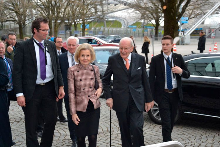 Bundespräsident a.D., Roman Herzog, kam in der S-Klasse vorgefahren. (Foto: Michel)