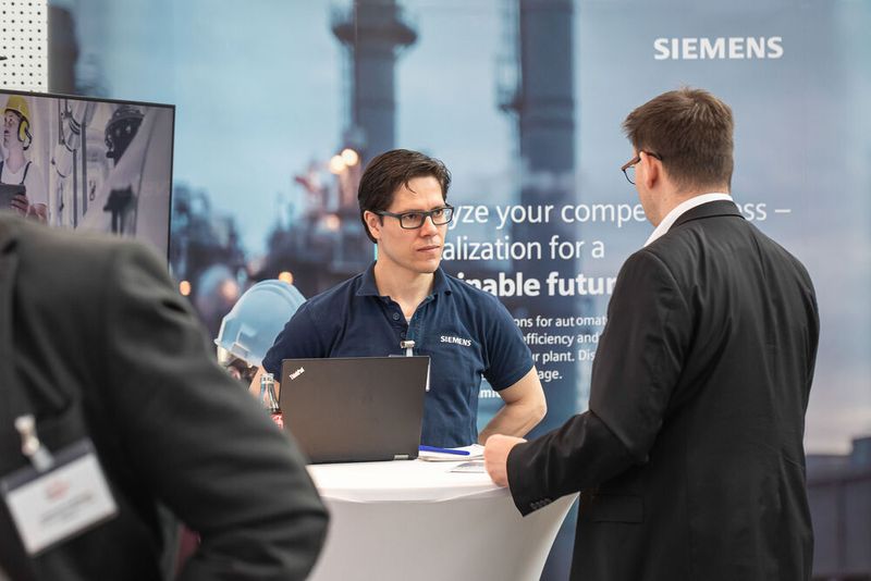 Tobias Rasbach von Siemens und sein Spezialgebiet: der digital Worker (Bild: Bausewein / PROCESS)