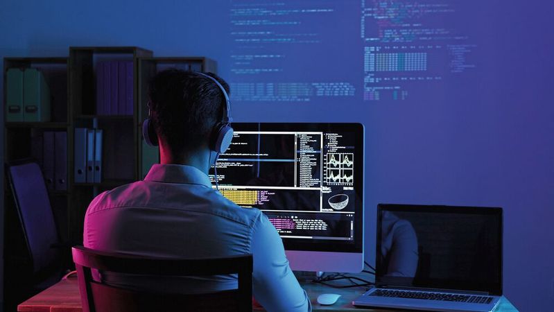 Bei der Neuentwicklung eines Embedded-Systems scheint es oft eine naheliegende, kostengünstige Entscheidung zu sein, zu einer augenscheinlich kostenlosen Open-Source-Lösung zu greifen. Aber was sind die wahren Kosten einer solchen Entscheidung?(Bild:  Pixabay)
