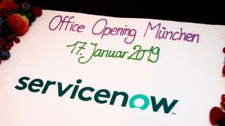 ServiceNow lud zum neuen „Office Opening“ in die Münchner Innenstadt. Mit im Gepäck die Pläne für die weitere Expansionsstrategie, die Roadmap für 2019 und die Rolle, die Deutschland darin spielt. (Bild: ServiceNow)