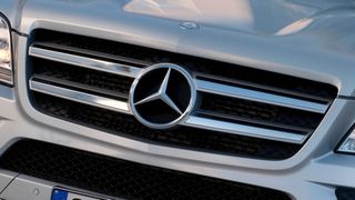Einige ältere Modelle von Mercedes haben Abschalteinrichtungen, die laut dem Oberlandesgericht Stuttgart nicht zulassig waren. (Bild: Mercedes)