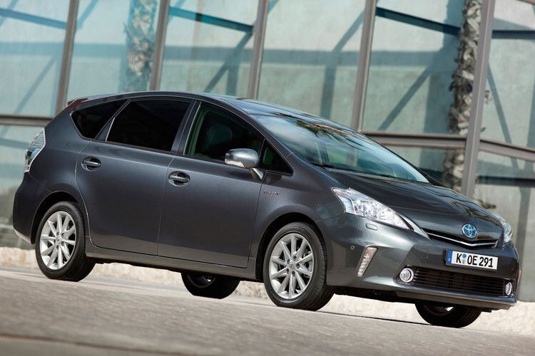 So bieten die Japaner mit dem Prius+ auch einen Hybrid-Van. (Foto: Toyota)