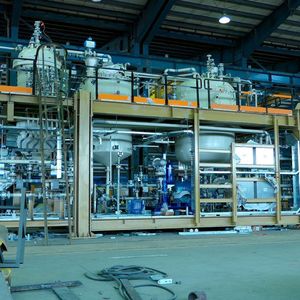 Eine von insgesamt fünf schlüsselfertigen Anlagen zur Amin-Aufbereitung