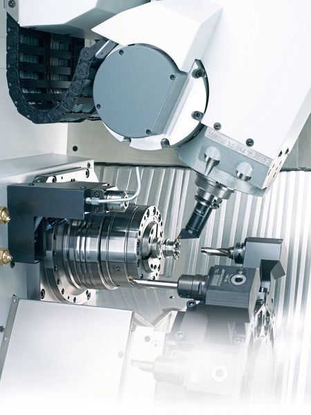 Modellieren, Programmieren, Simulieren, Produzieren, mit Chiron ProcessLine werden Kollisionen von Anfang an ausgeschlossen.  (Chiron)