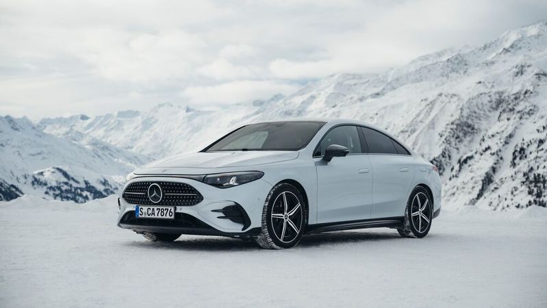 The new drives make their debut in the CLA.(Image: Mercedes-Benz)