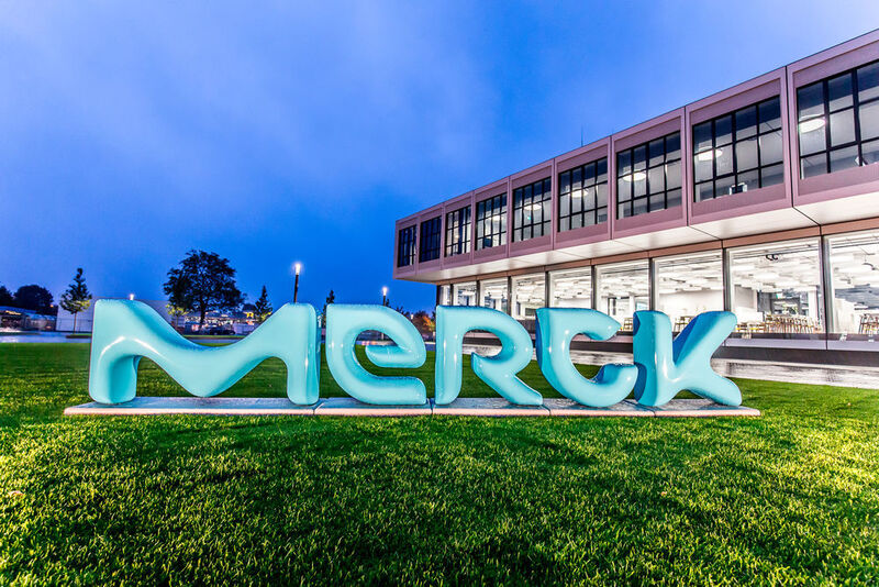 Merck hat der Geschäftsführung von Versum einen Übernahmevorschlag von 48 Dollar (ca. 42,2 Euro) pro Aktie in bar unterbreitet. (Merck)
