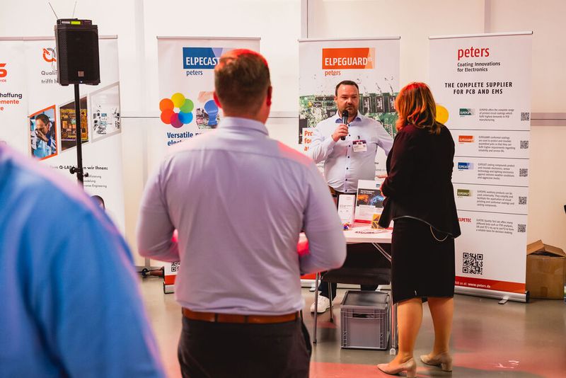 Impressionen vom 24. Würzburger EMS-Tag: Im Mittelpunkt standen aktuelle Branchenthemen, praxisnahe Impulse und insbesondere der persönliche Austausch innerhalb der EMS-Community. (Bild: Stefan Bausewein)