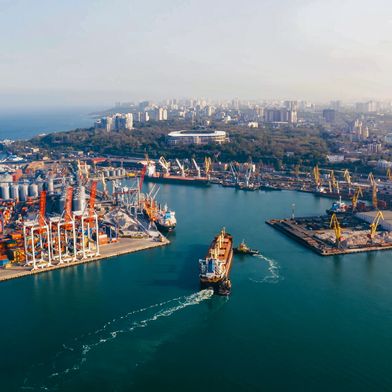 Elektrische und hybride Antriebslösungen entwickeln sich zum zentralen Hebel für eine emissionsärmere maritime Industrie. (Bild: © WILL PHOTOGRAPHY – stock.adobe.com)