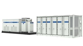 Das Batteriespeichersystem „Smartsys M5000“ von Socomec soll 5 MWh Kapazität in einem Container bieten und von der „Solive Pro“-Software optimiert werden. (Bild: Socomec)