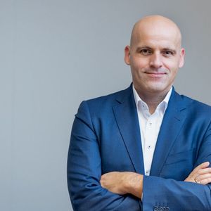 Der Autor: Tobias Gehlhaar ist Geschäftsführer des Bereichs Chemie, Grundstoffe und Versorgungswirtschaft bei Accenture in Deutschland, Österreich und der Schweiz.(Bild:  Accenture)