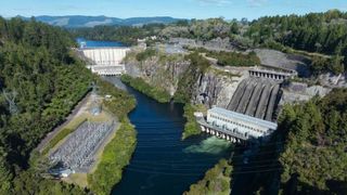 Für die Modernisierung der Wasserkraftwerke "Maraetai I", "Ātiamuri" und "Ōhakuri" liefert Andritz neue Turbinen, Generatoren, Regler sowie zugehörige elektromechanische Ausrüstung. (Bild: Mercury, Stephen Wells)