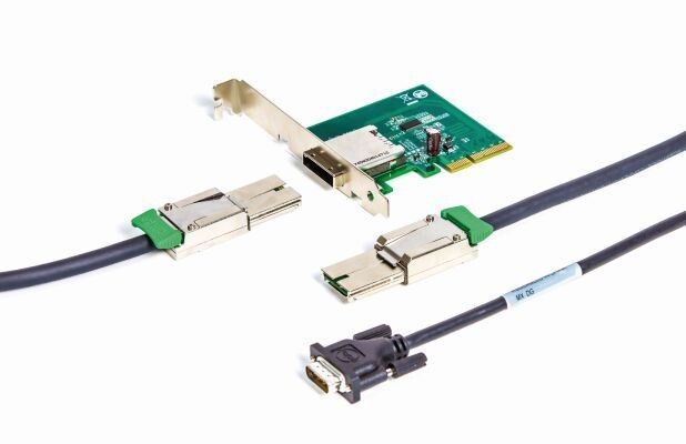 Mit einer externalPCIe-Kabellösung lassen sich auch große und leistungsstarke 19''-Geräte direkt an den PCI-Bus des Steuerrechners anbinden. Die Kabellösungen entsprechen hierbei einen weit verbreiteten Standard. (Bild: VX-Instruments)