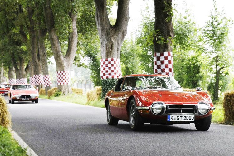 Den Status des teuersten asiatischen Autos aller Zeiten errang der 2000 GT allerdings erst als Klassiker, für den Kenner heute bereitwillig siebenstellige Beträge bezahlen. (Foto: Toyota)