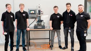 Die Gruppe konnte ihr Projekt erfolgreich abschließen.  (Bild: Lenze)