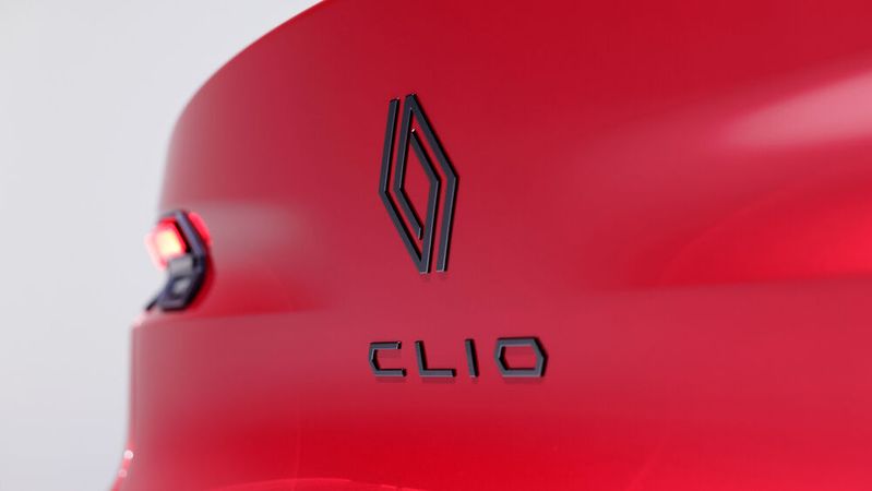 Der Clio ist Renaults Bestseller. Dem Landgericht München zufolge wurde mit dem Kleinwagen sowie dem Megane ein Patent verletzt. Renault weist das Urteil zurück.(Bild:  Renault)