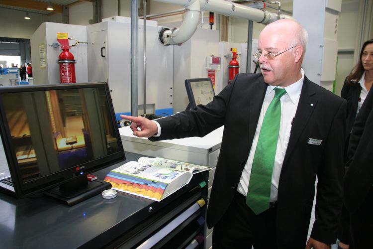 Richard Brazio stellte die neue Lagerlösung, die zusammen mit Mach 4 entwickelt wird, vor. (Archiv: Vogel Business Media)