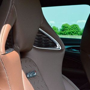 Den Insignia gibt es auch weiterhin als GSi, jetzt allerdings nur noch mit 230 PS.(Bild:  Rehberg / »kfz-betrieb«)