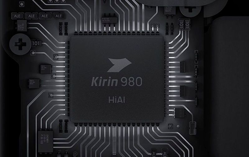 Künstliche Intelligenz auf diesem Chip des Smartphone Mate 20 Pro des chinesischen Telekommunikationskonzerns Huawei vollendete die Unvollendete. (ampnet)