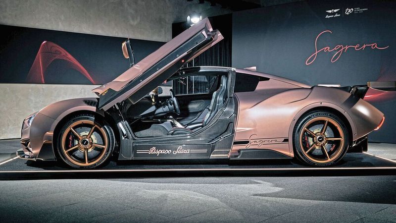 Auch mit seinem Türöffnungsmechanismus dürfte der exklusive Sportwagen aus Spanien für Aufsehen sorgen. (Bild: Hispano Suiza)