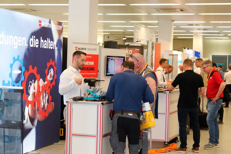 Nach einem erfolgreichen Jahresauftakt in Landshut und Sindelfingen machte die Fachmesse für Verbindungsexperten am 15. Mai 2024 Station in Hamburg.  (Bild: Alexander Stark)