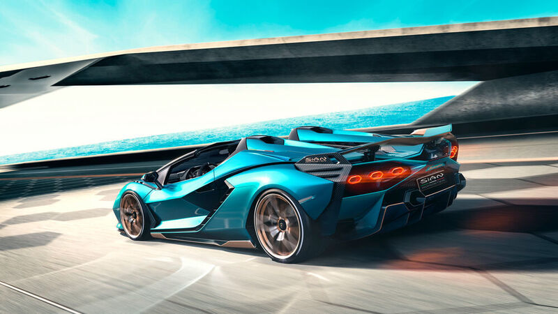 Beim Sprint ist der Roadster mit 2,9 Sekunden um eine Zehntelsekunde langsamer als das Coupé. (Lamborghini )