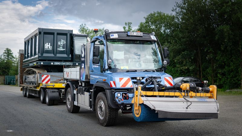 Das Konsortium entwickelt wasserstoffmotorische Antriebsstrangkonzepte für Bau- und Agraranwendungen.(Bild:  Daimler Truck AG)